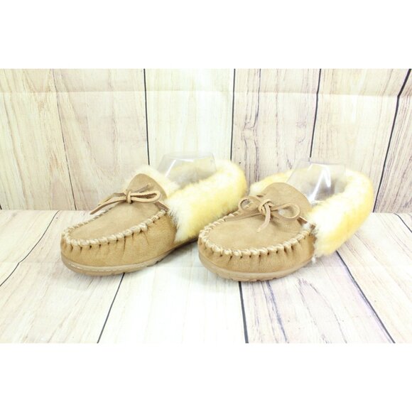 L.L. Bean wicked good tan shearling slippers size 8 - Picture 3 of 8
